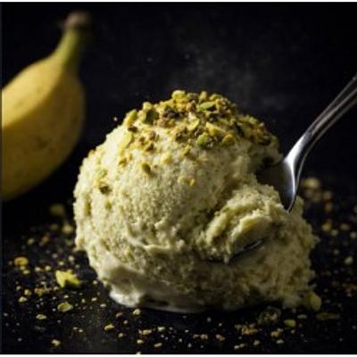 Gelato pistachios banana